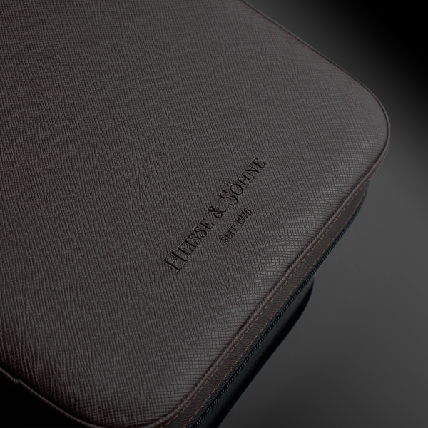 Lifestyle Organizer; Braun